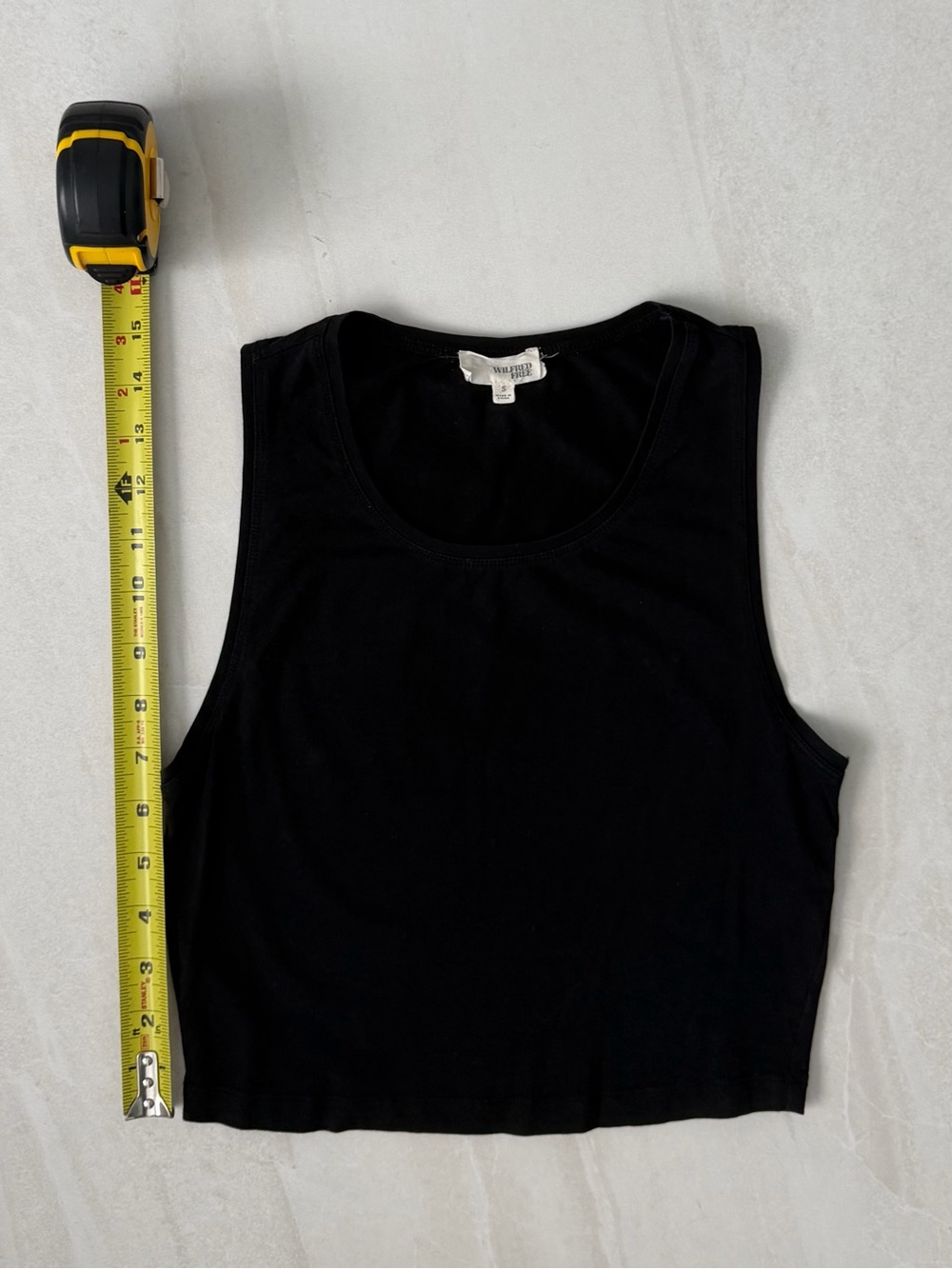Wilfred Sleeveless Crop Top